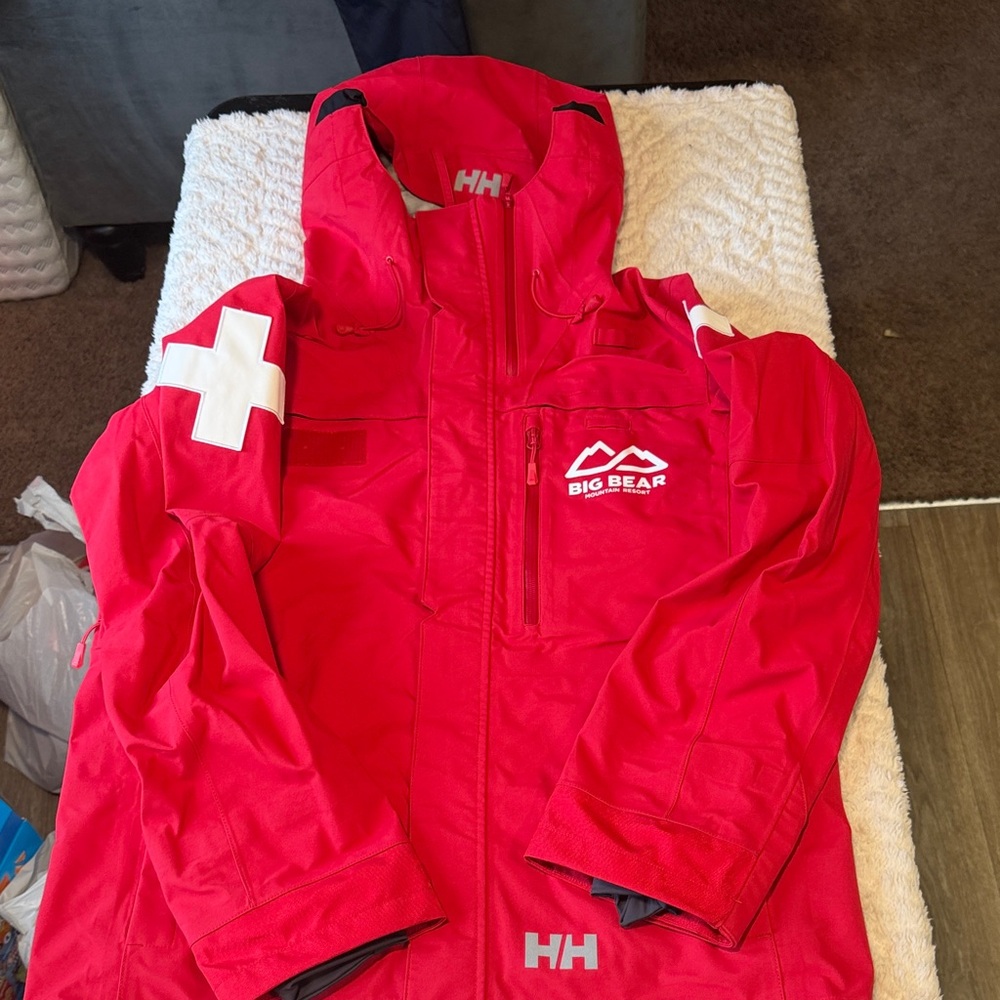 Helly Hansen coat with big bear patch and logo stitching